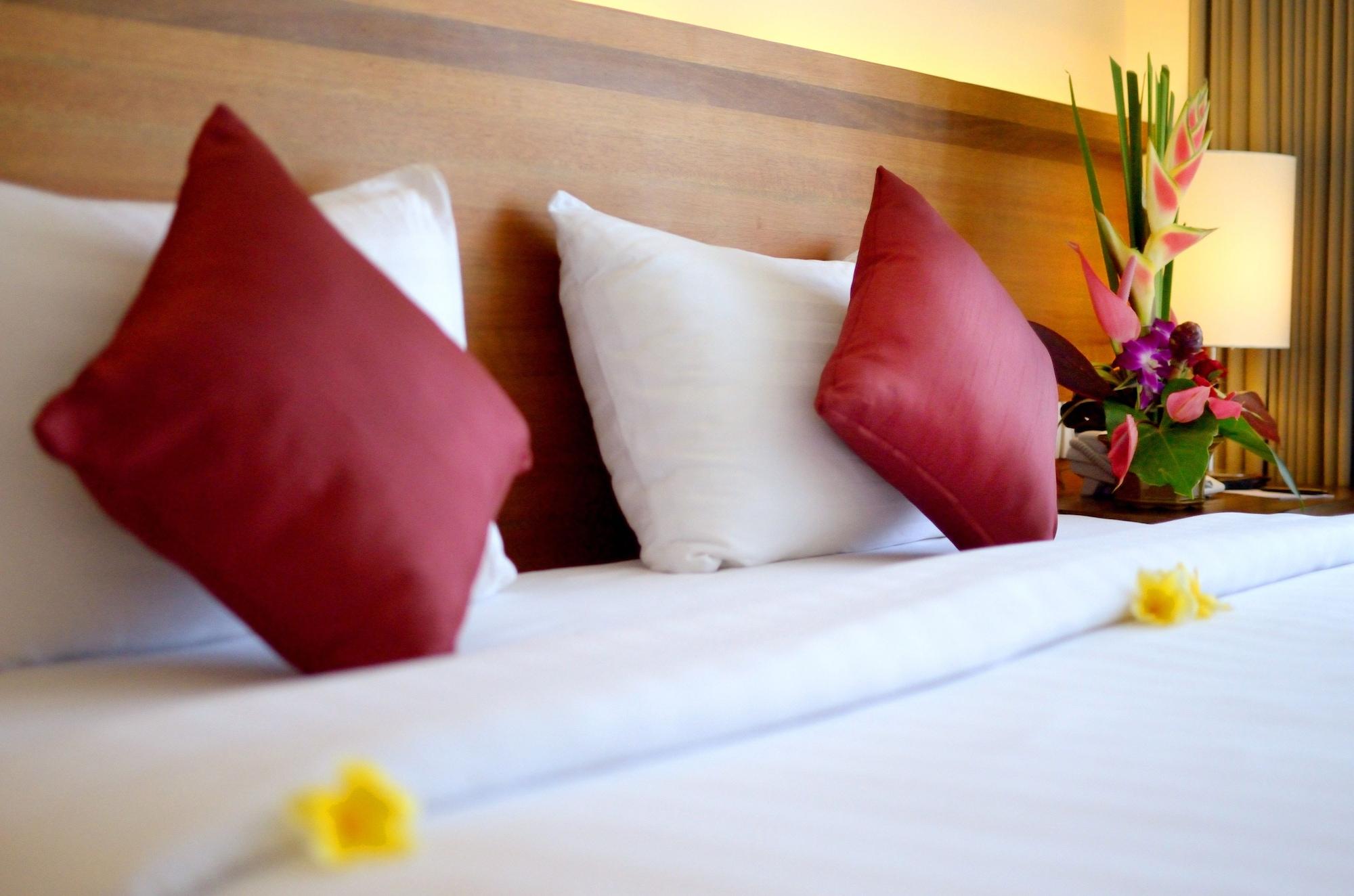 Taksu Sanur Hotel Exterior foto