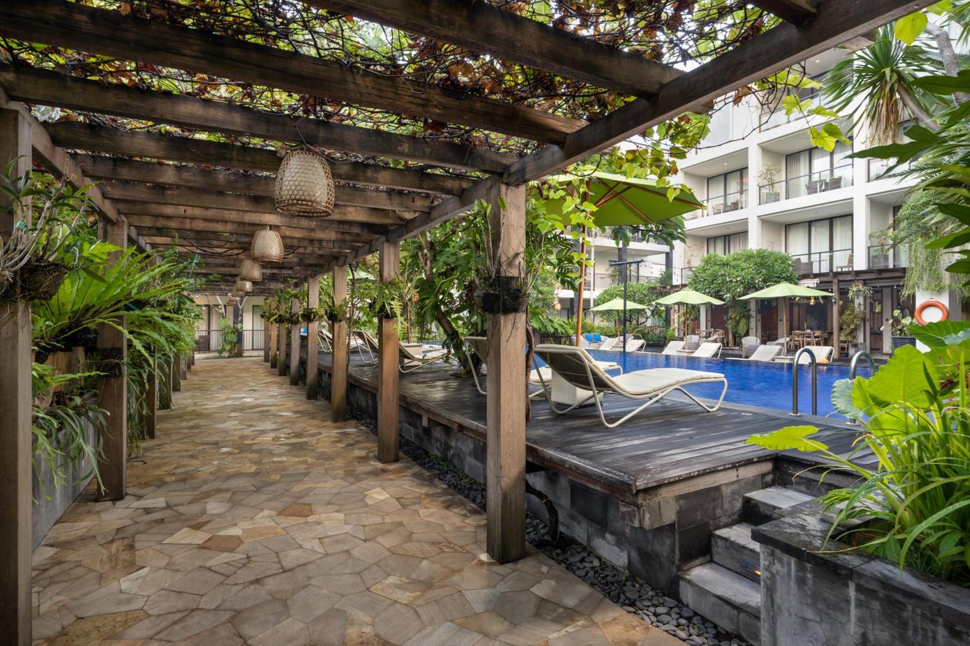 Taksu Sanur Hotel Exterior foto